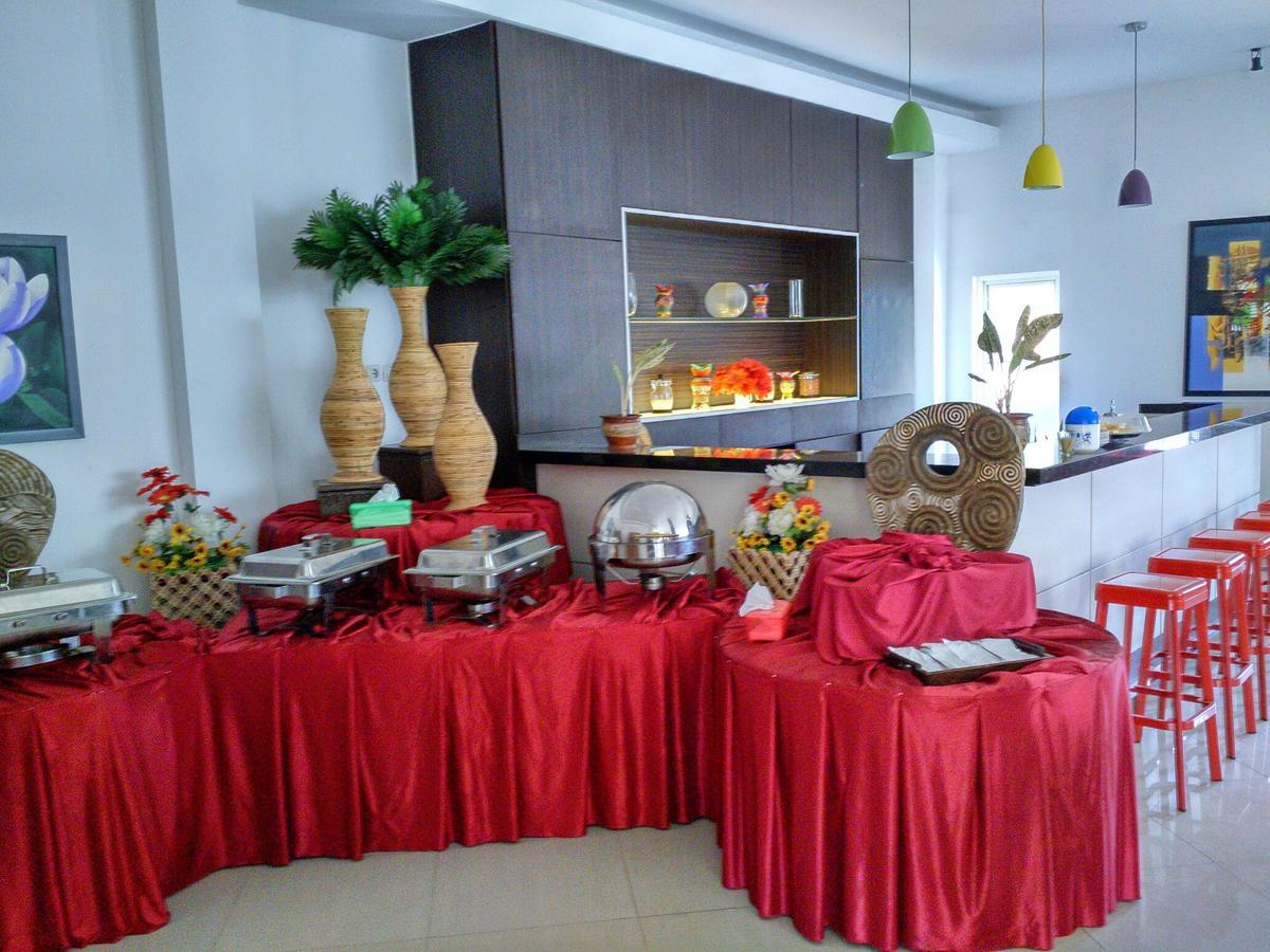Hotel Transit Pasuruan Luaran gambar